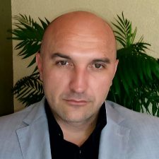 Robert Suknovic - Predsjednik Robert Suknovic - Predsjednik